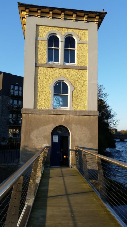 Frank'S Villa Galway Buitenkant foto
